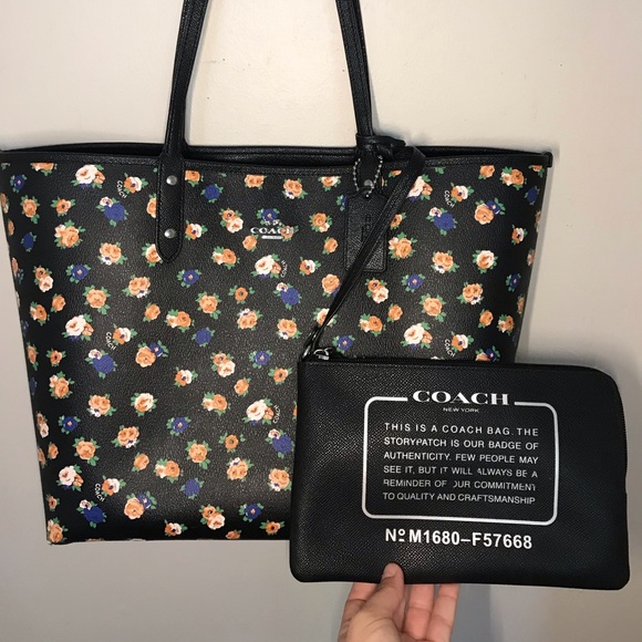 Authentic Coach Reversible 🤎 - Picture 6 of 8